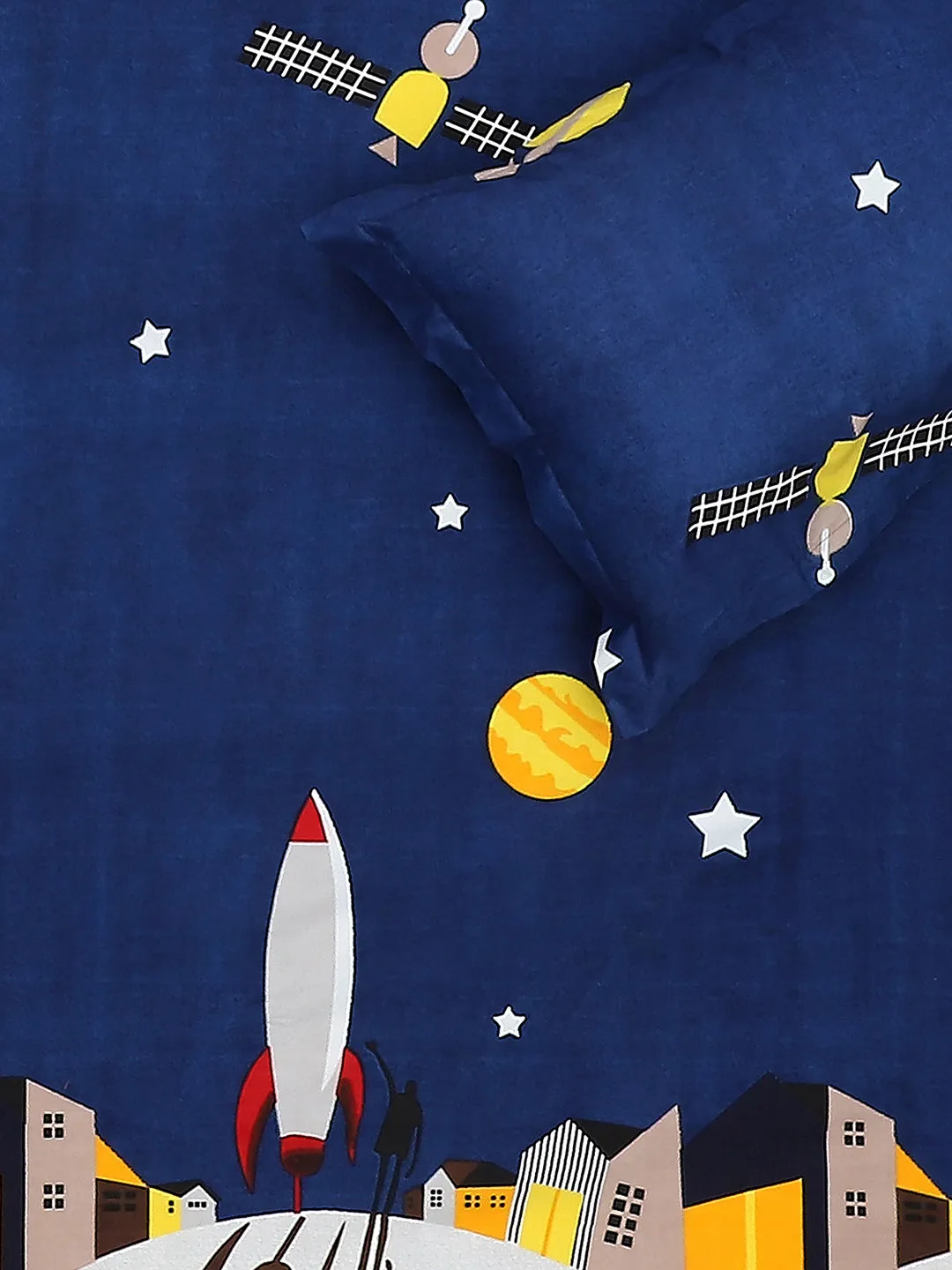 120 GSM  Polyester Double Bed Bedsheet with 2 Pillow Covers