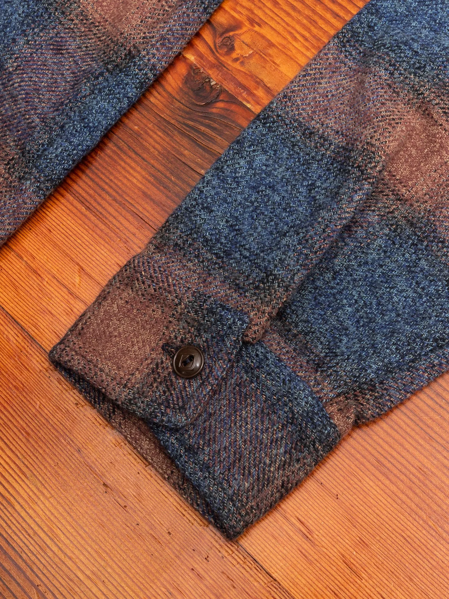 750WS Heavy Flannel Shirt in Navy