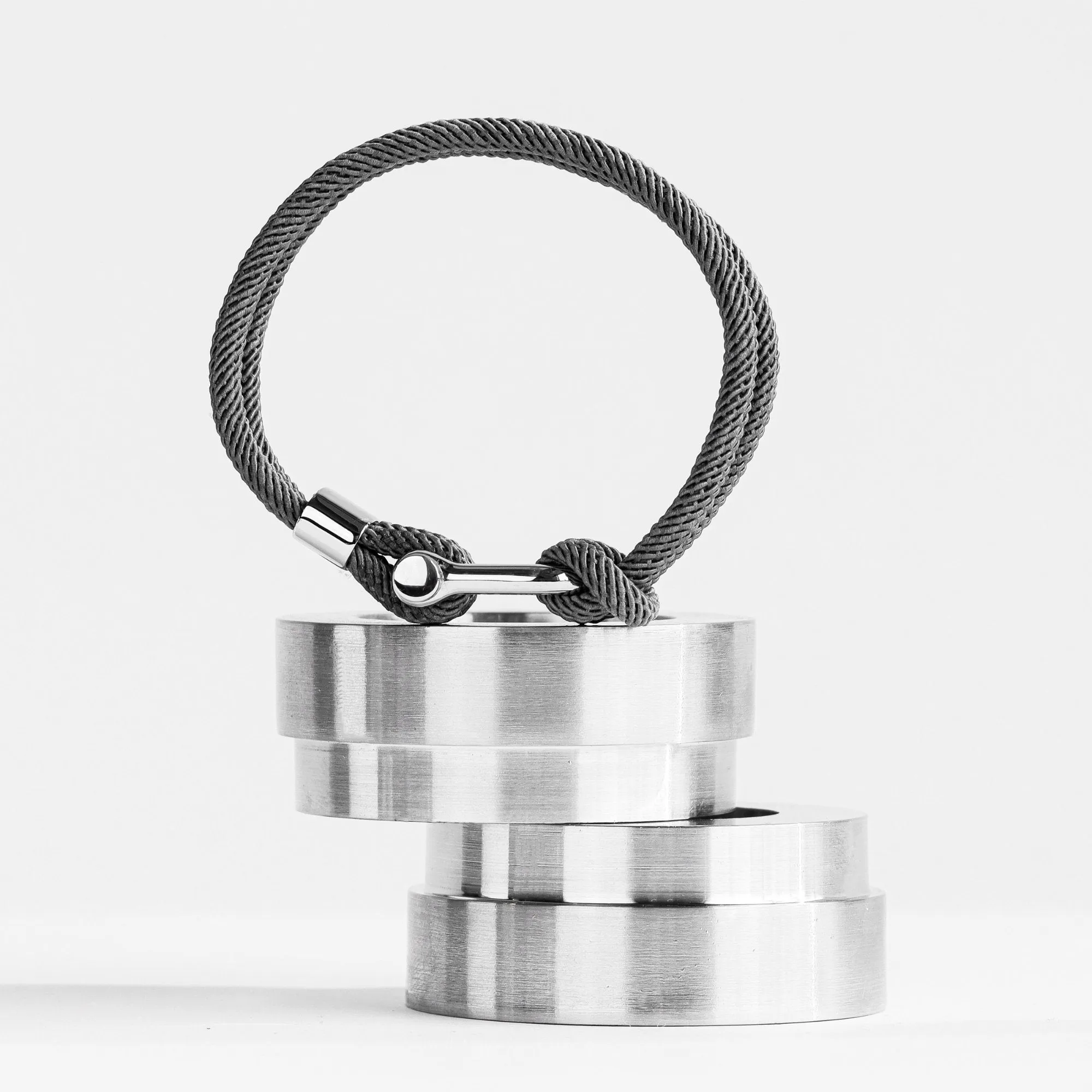 Alchor Platinum