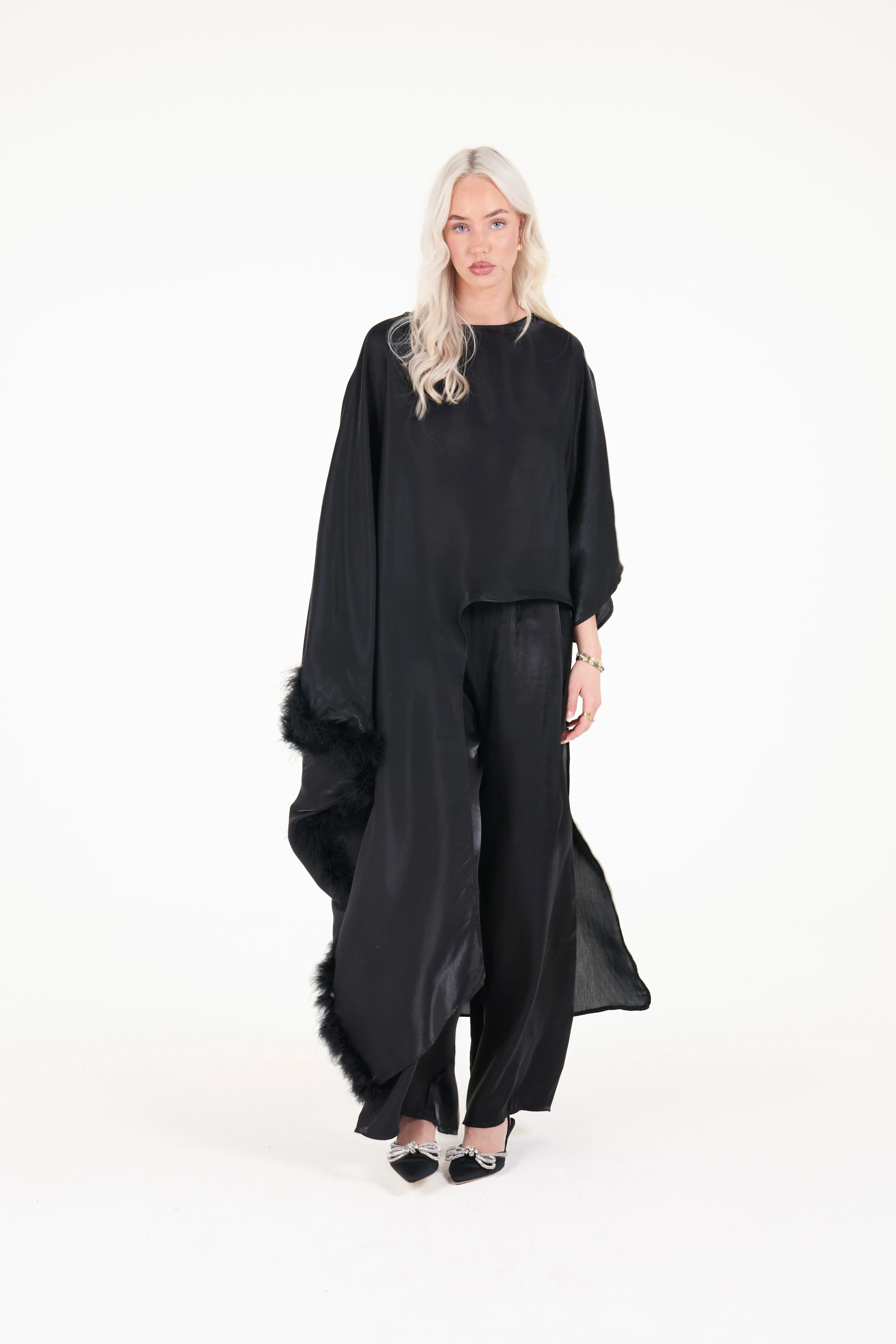 Alyssa Black Set With Fur