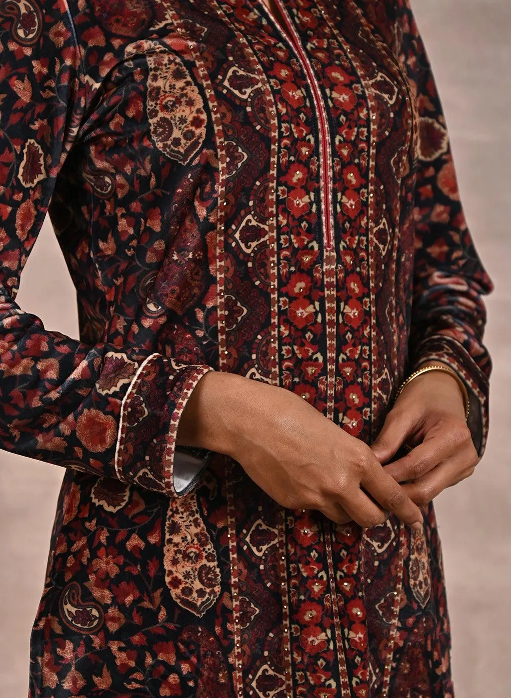 Black Multicolor Print Velvet Straight Kurti