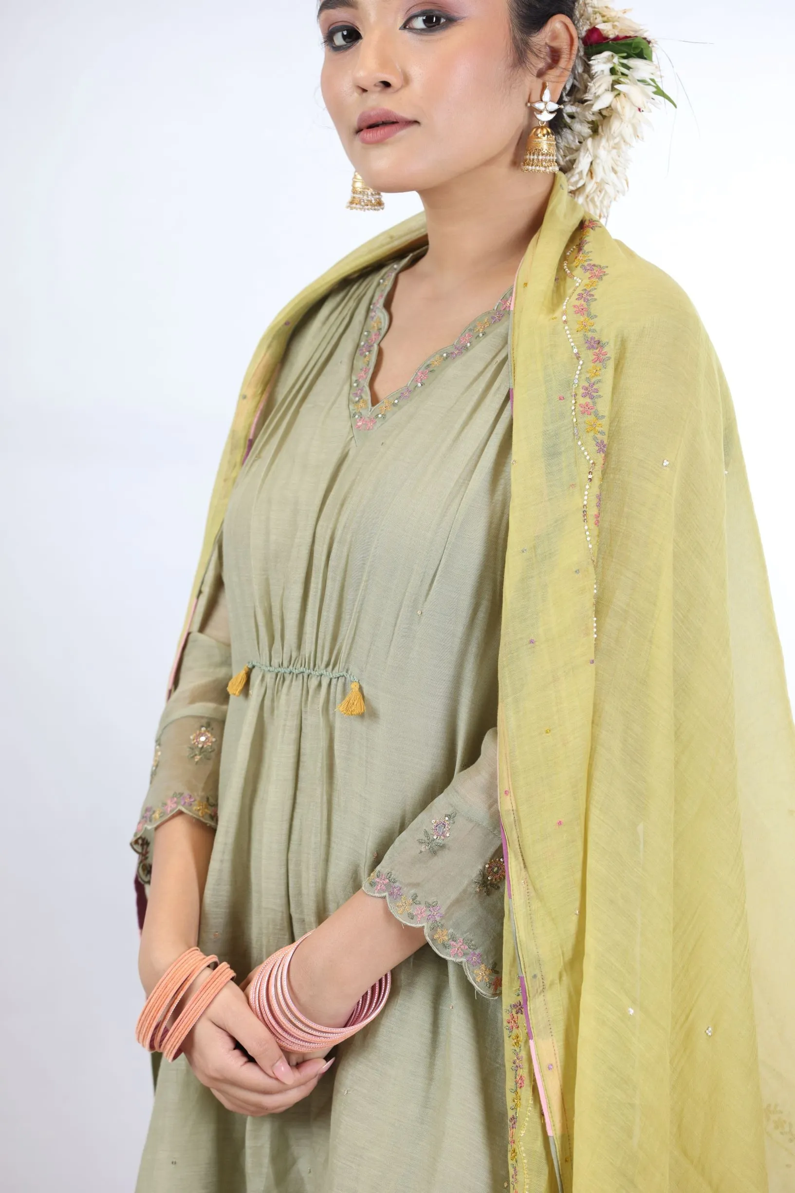 DIA GATHERED KURTA SET - GREEN