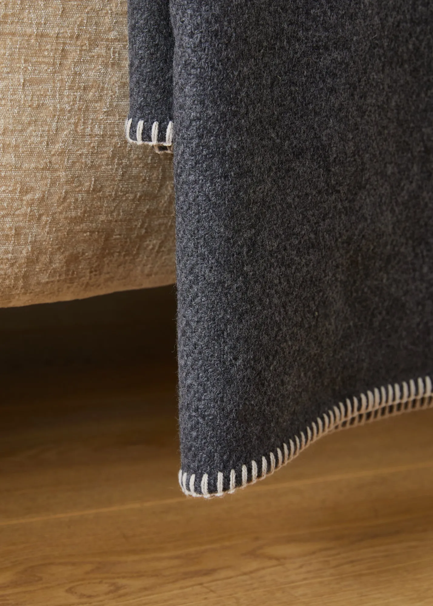 Foxford Oatmeal Blanket Stitch Cashmere Blend Throw