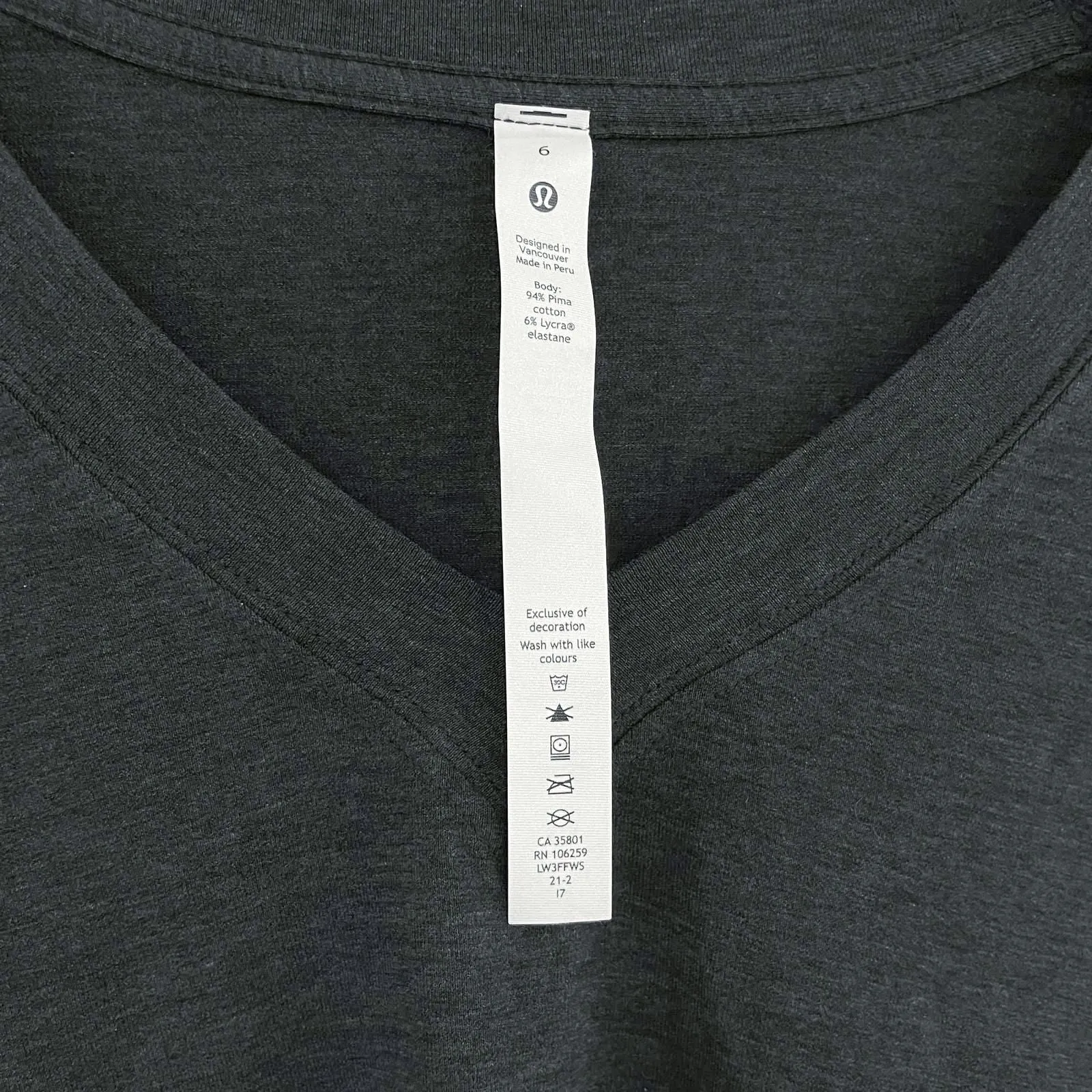 NWT Wmns Lululemon Gray Heather Side Back Tie V-Neck Loose Fit Tee Shirt Sz 6
