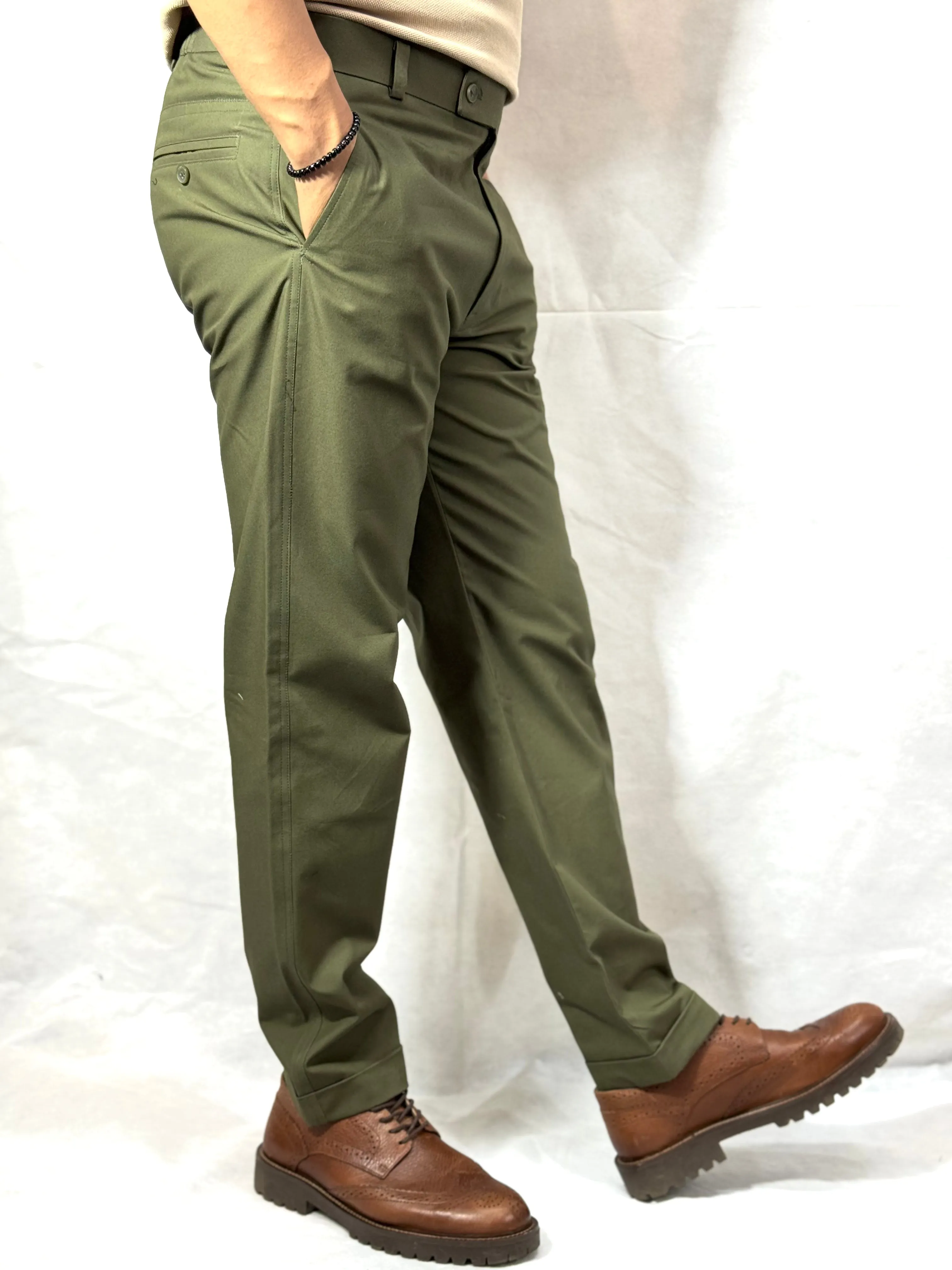 OLIVE GREEN OLD MONEY CHINO